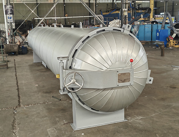 防腐衬胶负压硫化罐